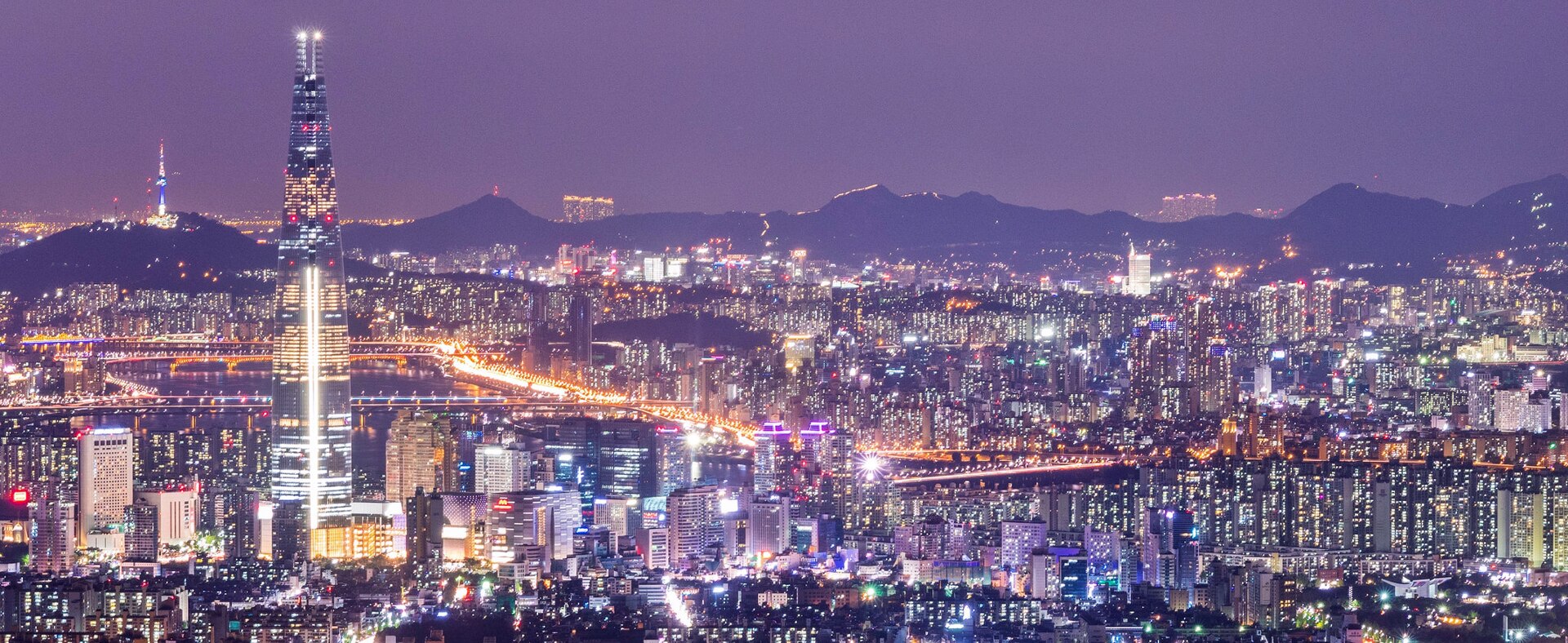 Seoul (ICN) — bandara internasional, photo via Wikimedia Commons (media-list scan)