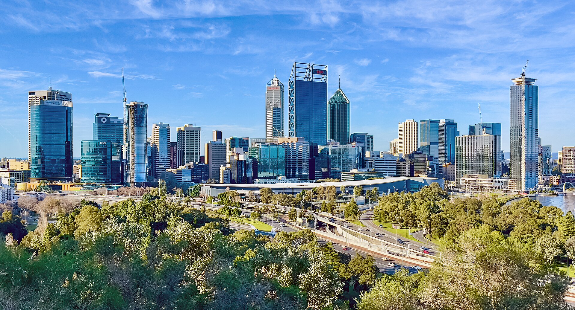 Perth (PER) — bandara internasional, photo via Wikimedia Commons (Wikipedia summary)